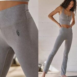 NWT FREE PEOPLE FP movement Go To Smooth Straight Leg Pants washed Sage XS/S